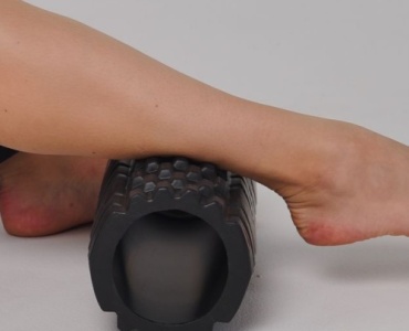 Gambe leggere e toniche: la guida al massaggio miofasciale con il foam roller