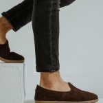 Stile e comfort dopo il parto: idee di look pratici per la neomamma di ogni giorno