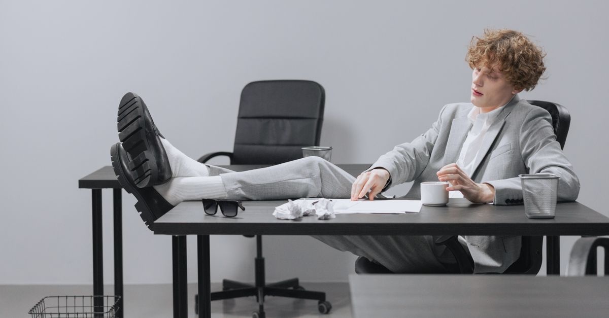 Ricarica Energia in Ufficio: Idee di Pause Attive per Lavorare Meglio